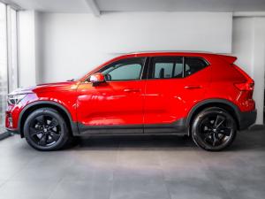 Volvo XC40 B3 Essential - Image 11