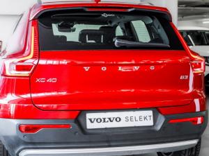 Volvo XC40 B3 Essential - Image 14