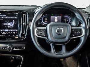 Volvo XC40 B3 Essential - Image 19