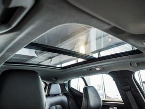 Volvo XC40 B3 Essential - Image 20