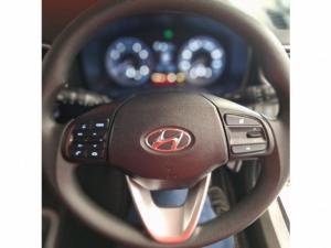 Hyundai Venue 1.0T Motion auto - Image 11