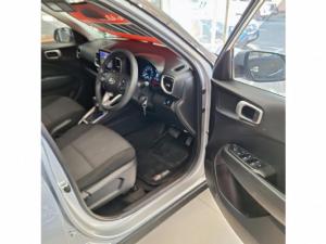 Hyundai Venue 1.0T Motion auto - Image 7