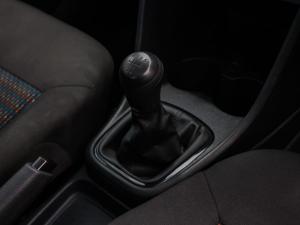 Volkswagen Polo Vivo hatch 1.4 Trendline - Image 12