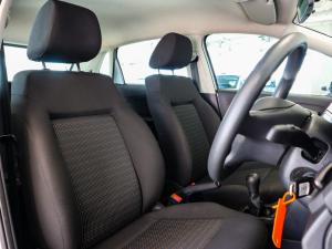 Volkswagen Polo Vivo hatch 1.4 Trendline - Image 14