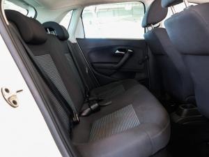 Volkswagen Polo Vivo hatch 1.6 Comfortline auto - Image 16