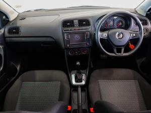 Volkswagen Polo Vivo hatch 1.6 Comfortline auto - Image 9