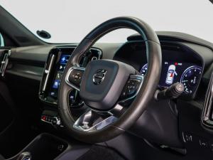 Volvo XC40 T3 R-Design auto - Image 7