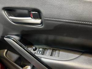 Toyota Corolla Cross 1.8 Hybrid GR-Sport - Image 12