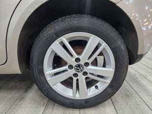 Volkswagen Polo Vivo hatch 1.6 Comfortline - Image 4