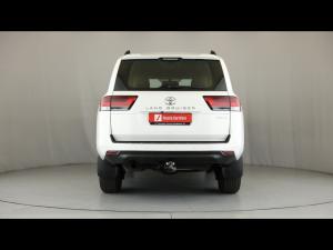 Toyota Land Cruiser 300 3.3D GX-R - Image 6