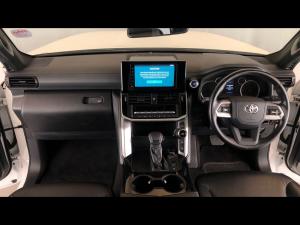 Toyota Land Cruiser 300 3.3D GX-R - Image 7