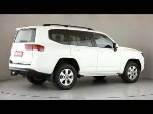 Toyota Land Cruiser 300 3.3D GX-R - Image 3