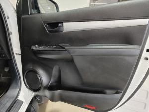 Toyota Hilux 2.4 GD-6 Raider X 4X4D/C - Image 23