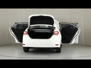 Toyota Corolla Quest 1.8 Plus auto - Image 13