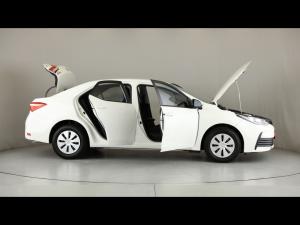 Toyota Corolla Quest 1.8 Plus auto - Image 19