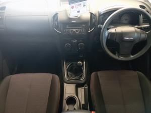 Isuzu D-Max 250 double cab Hi-Ride - Image 6