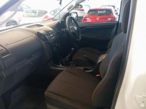 Isuzu D-Max 250 double cab Hi-Ride - Image 7