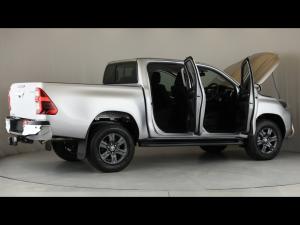 Toyota Hilux 2.8GD-6 double cab Raider auto - Image 25