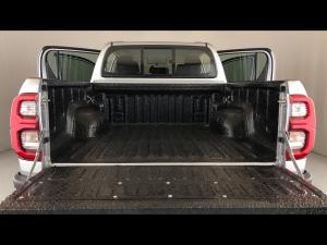 Toyota Hilux 2.8GD-6 double cab Raider auto - Image 27