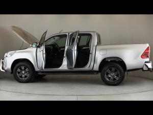 Toyota Hilux 2.8GD-6 double cab Raider auto - Image 27