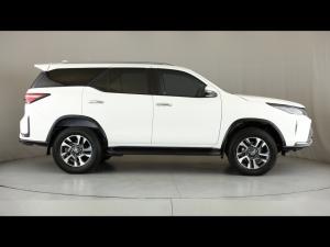 Toyota Fortuner 2.4GD-6 auto - Image 10