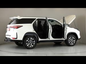 Toyota Fortuner 2.4GD-6 auto - Image 36