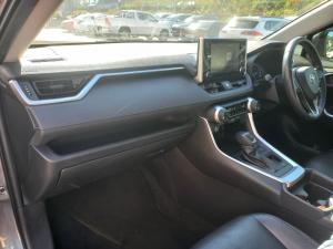 Toyota RAV4 2.5 Hybrid GX - Image 9