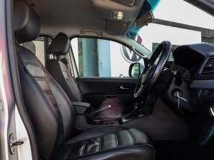 Volkswagen Amarok 2.0BiTDI double cab Highline auto - Image 13
