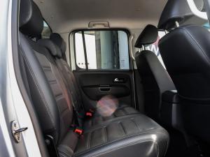 Volkswagen Amarok 2.0BiTDI double cab Highline auto - Image 14