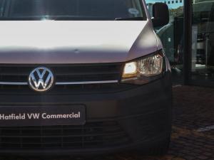 Volkswagen Caddy Maxi 2.0TDI panel van - Image 3