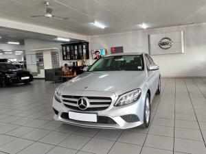 Mercedes-Benz C180 automatic - Image 1