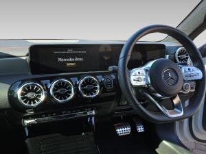 Mercedes-Benz CLA CLA200 Progressive - Image 12
