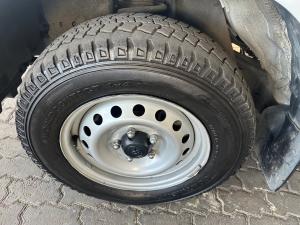 Toyota Hilux 2.4GD single cab S (aircon) - Image 17