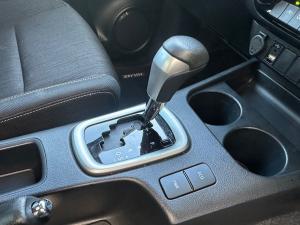Toyota Hilux 2.8GD-6 double cab Raider auto - Image 12