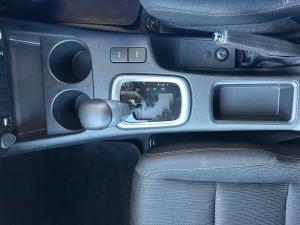 Toyota Hilux 2.8GD-6 double cab Raider auto - Image 13