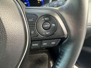 Toyota Corolla Cross 1.8 Hybrid XR - Image 10