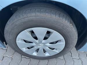 Toyota Corolla Quest 1.8 Plus manual - Image 17