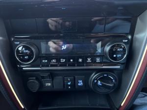 Toyota Fortuner 2.8GD-6 4x4 VX - Image 15