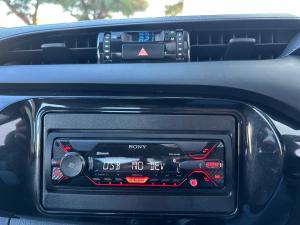 Toyota Hilux 2.0 single cab S (aircon) - Image 9
