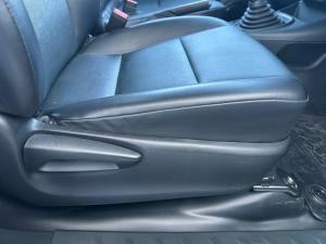 Toyota Hilux 2.0 single cab S (aircon) - Image 14