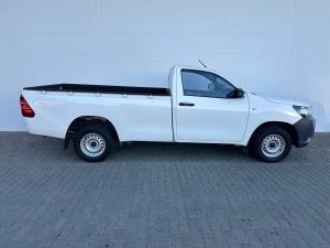 Toyota Hilux 2.0 single cab S (aircon) - Image 3