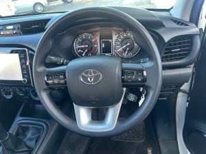 Toyota Hilux 2.4GD-6 Xtra cab Raider manual - Image 8