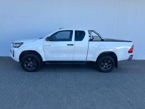 Toyota Hilux 2.4GD-6 Xtra cab Raider manual - Image 19