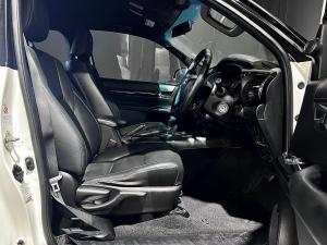 Toyota Hilux 2.8GD-6 Xtra cab Legend 50 auto - Image 12