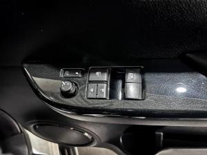 Toyota Hilux 2.8GD-6 Xtra cab Legend 50 auto - Image 13