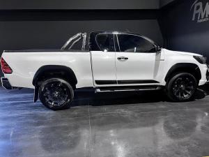 Toyota Hilux 2.8GD-6 Xtra cab Legend 50 auto - Image 4