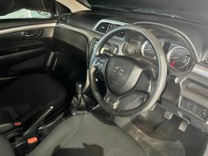 Suzuki Ciaz 1.5 GL manual - Image 6