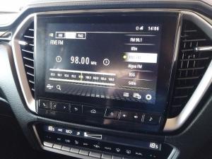Isuzu D-Max 3.0TD double cab V-Cross - Image 14