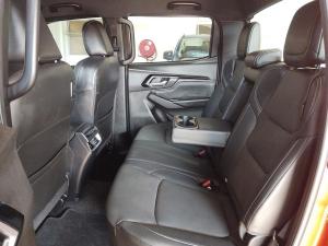 Isuzu D-Max 3.0TD double cab V-Cross - Image 9