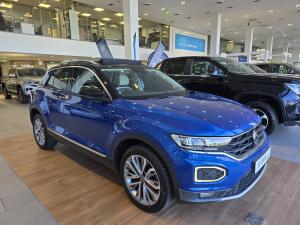 Volkswagen T-Roc 2.0TSI 140kW 4Motion Design - Image 16